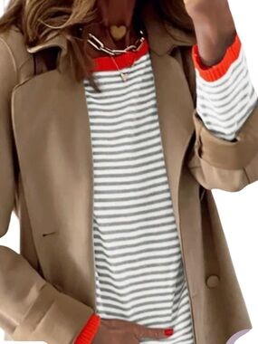 Zesica Contrast Sweater w/ White & Tan Stripes & Orange Ribbed Trim size M(6-8)